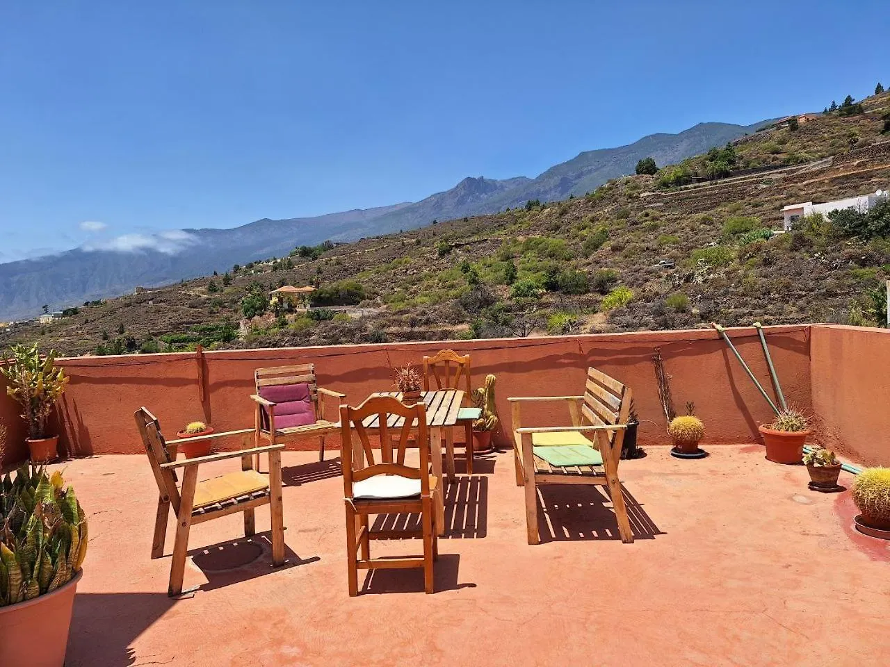 Casa Colores Accommodation Tenerife 坎德拉里亚